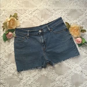 Levis Women's Distressed Shorts Size 10
